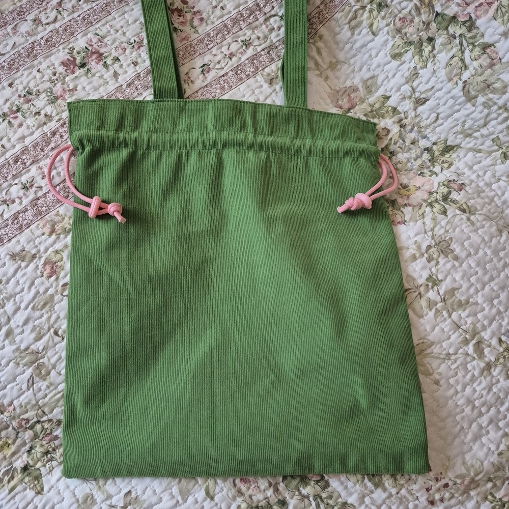 NWT Marc Jacobs Daisy Wild Green Pink Tote Bag Reversable Corduroy Shoulder Shop - Picture 8 of 8